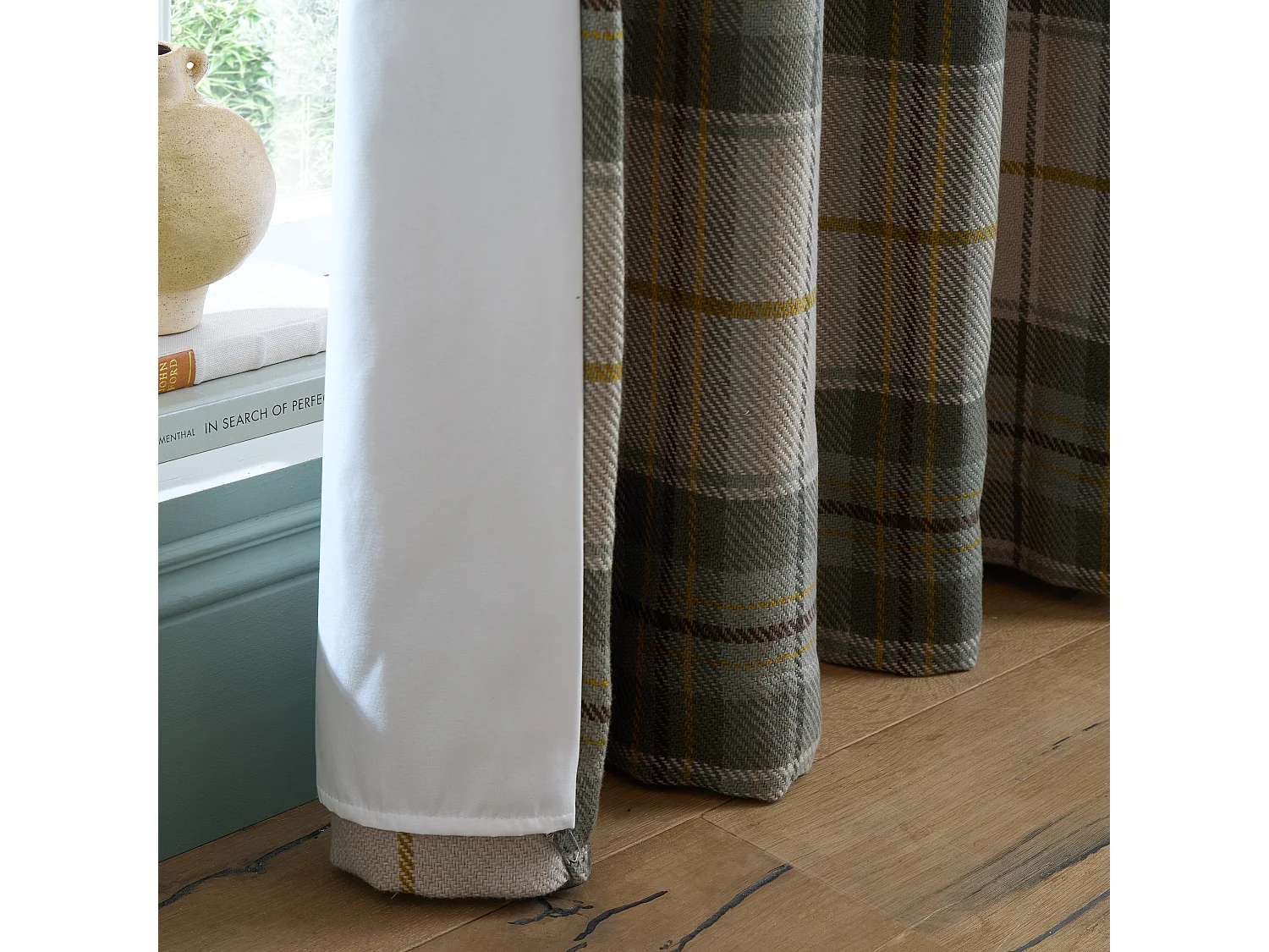 Catherine Lansfield Brushed Woven Glencoe Check Thermal 90x90 Inch Eyelet Curtains Two Panels Green