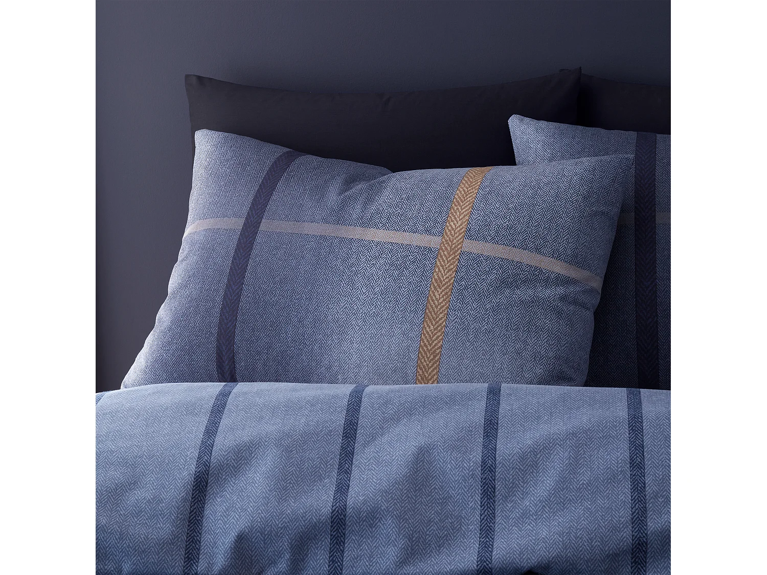 Catherine Lansfield Brushed Cotton Melrose Tweed Check Reversible King Duvet Cover Set with Pillowcases Blue