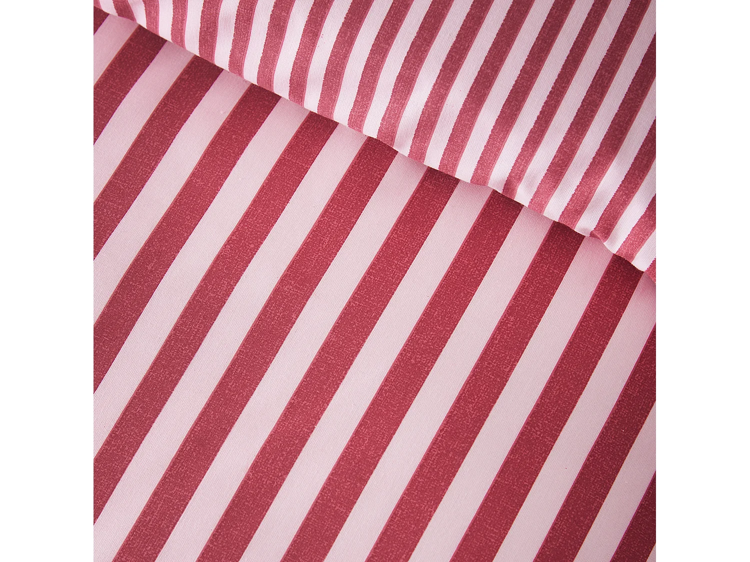 Catherine Lansfield Epping Textured Stripe Reversible King Duvet Cover Set with Pillowcases Burgundy