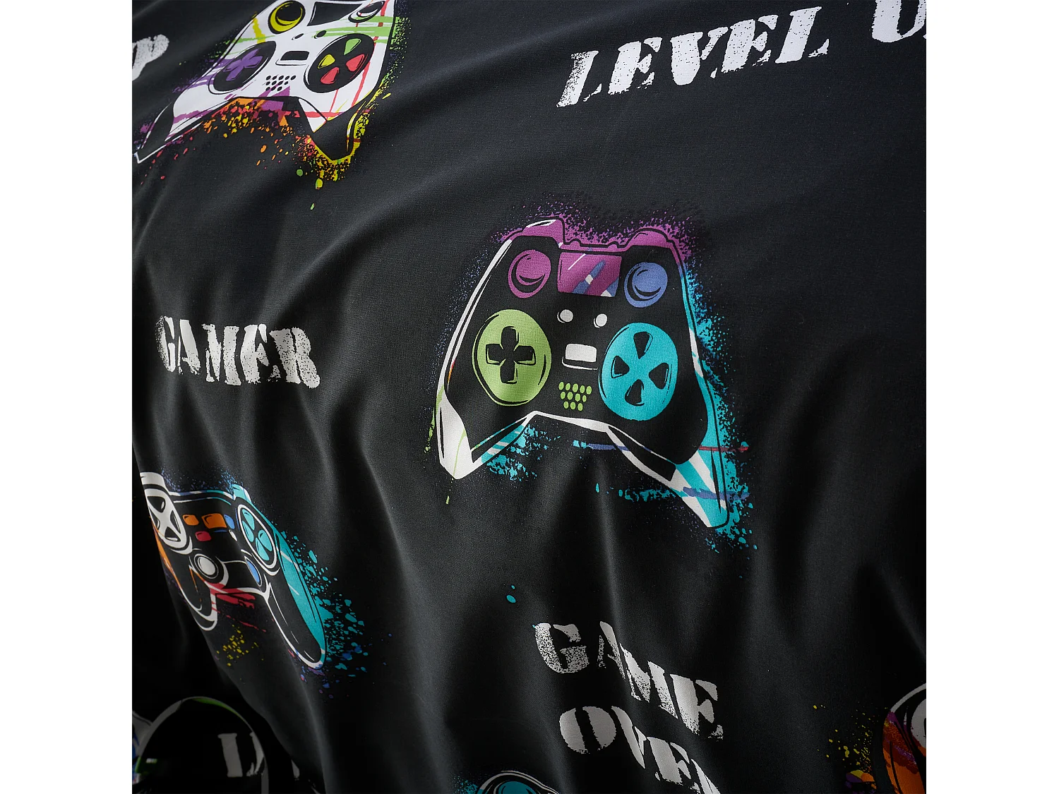 Catherine Lansfield Game Over Reversible Double Duvet Cover Set with Pillowcases Black