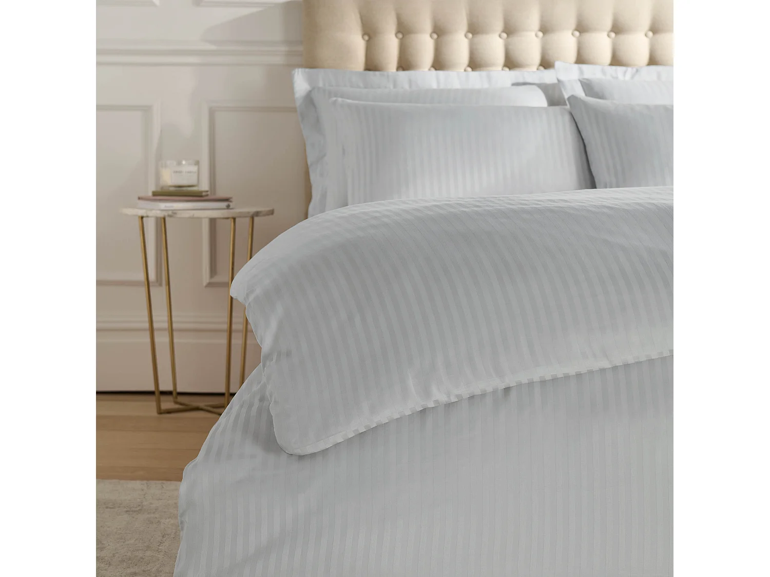 Catherine Lansfield 300 Thread Count Satin Stripe King Duvet Cover Set with Pillowcases Grey