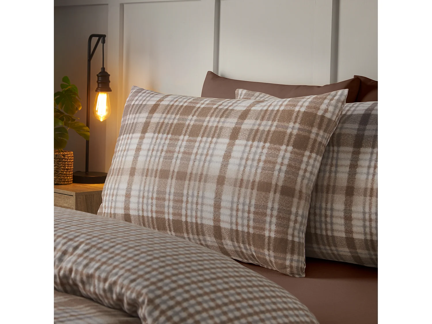 Catherine Lansfield Brushed Cotton Hamish Check Double Duvet Cover Set with Pillowcases Natural