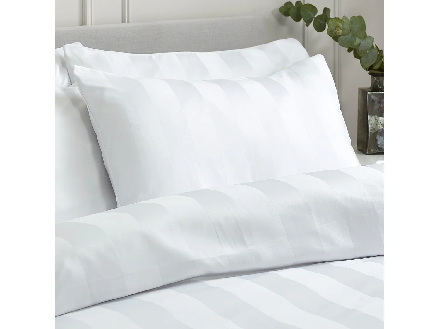 Catherine Lansfield So Soft Satin Stripe Super King Duvet Cover Set with Pillowcases White
