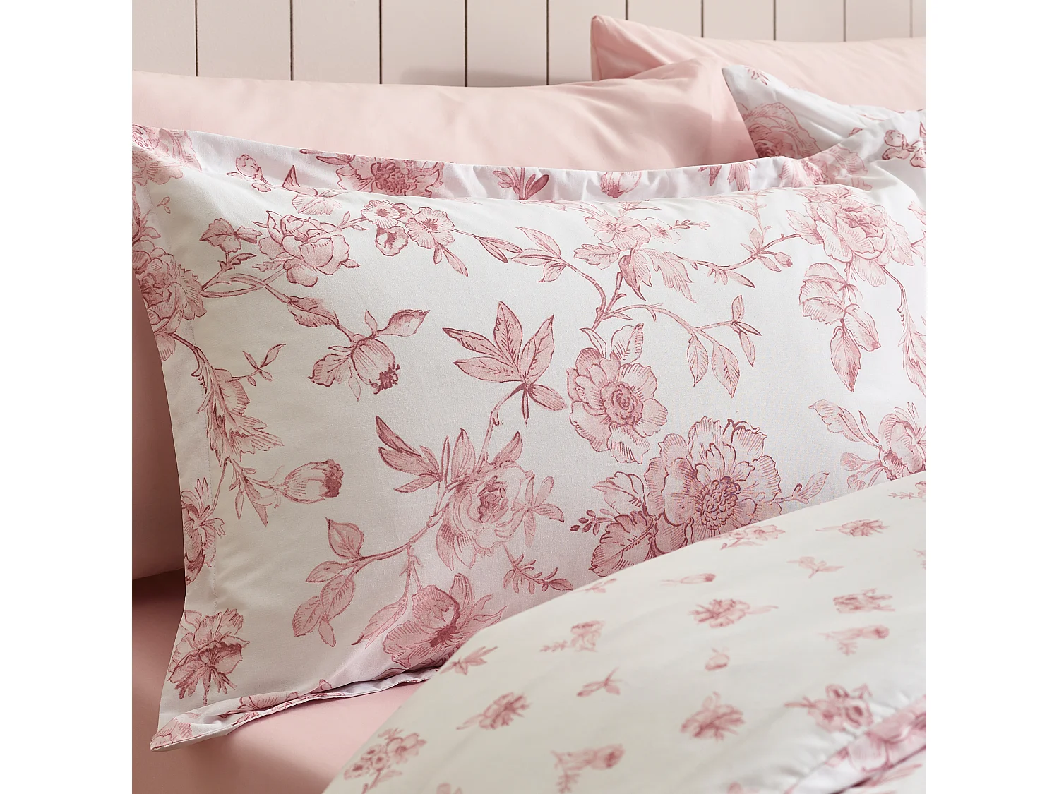 Catherine Lansfield Mirabelle Floral Reversible Single Duvet Cover Set with Pillowcase Pink