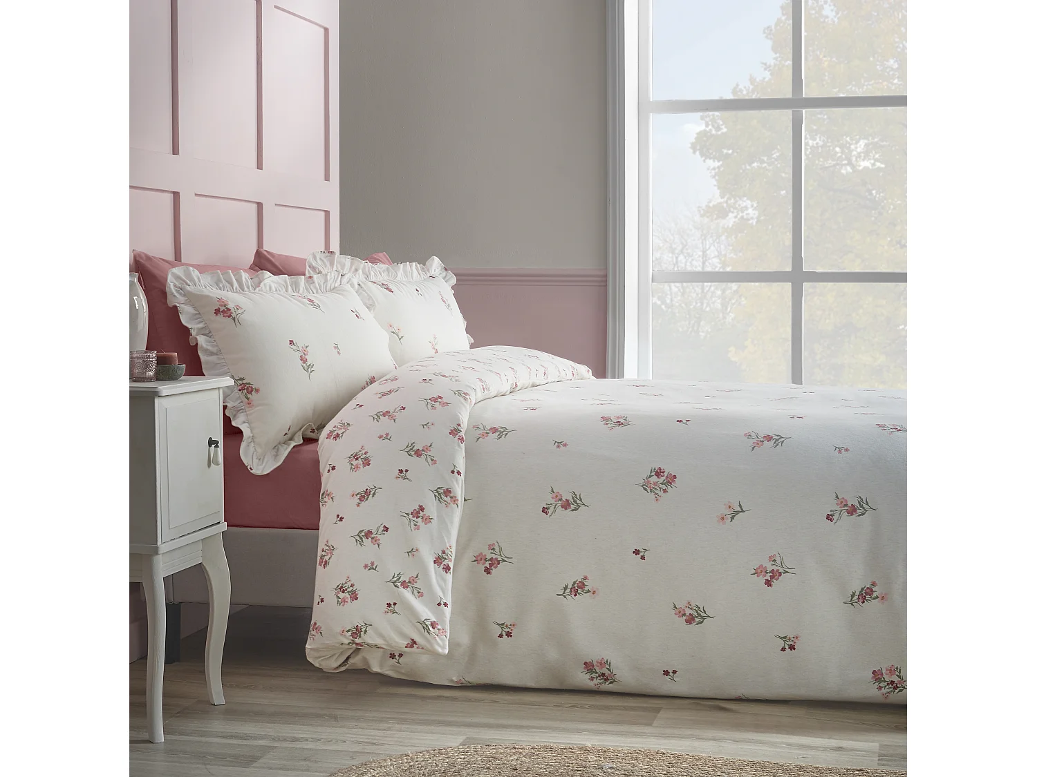 Catherine Lansfield Brushed Cotton Ditsy Floral Reversible Double Duvet Cover Set with Pillowcases Pink