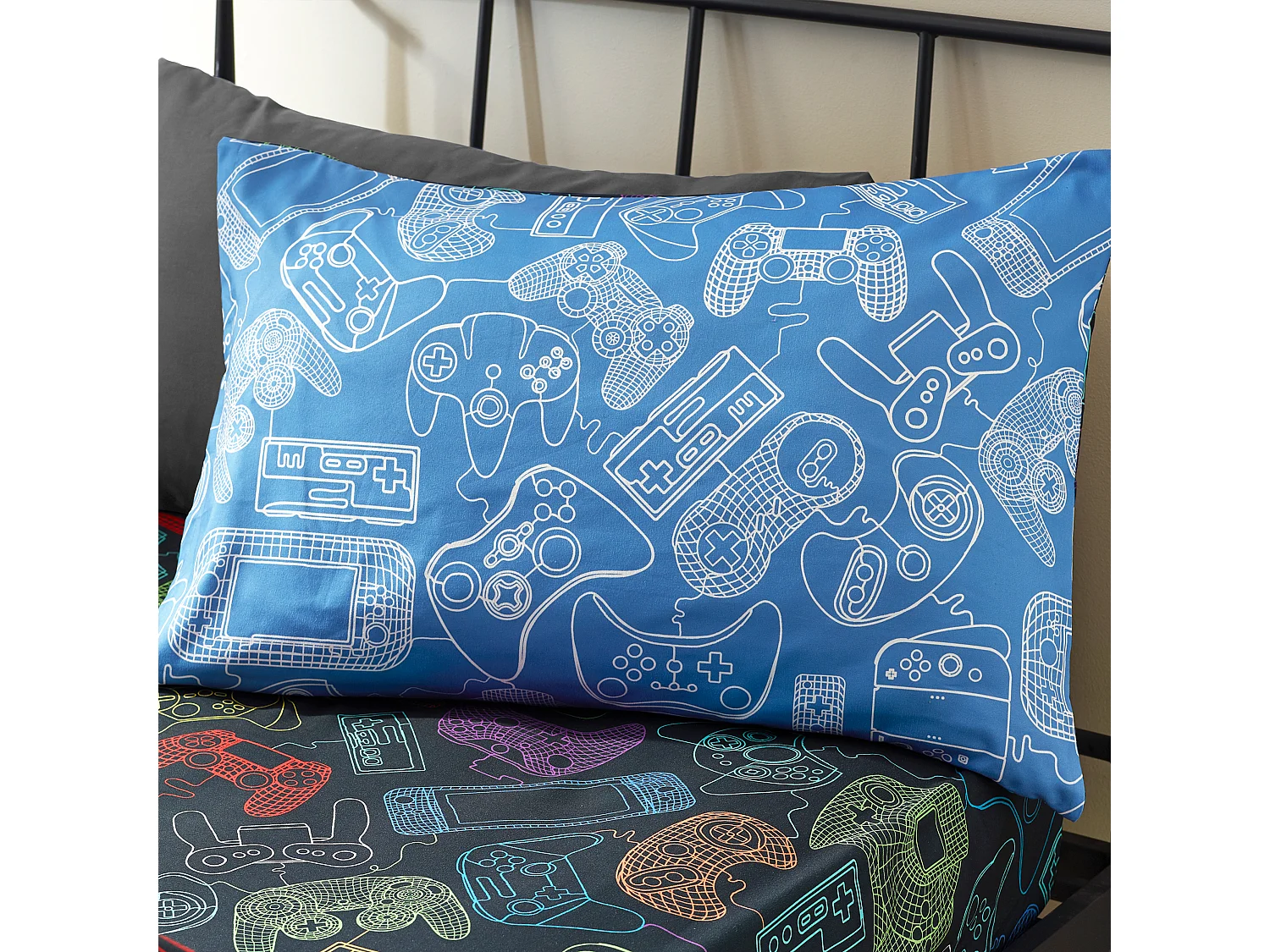 Catherine Lansfield Power Up Gamer So Soft Single Duvet Cover Set with Pillowcase Black