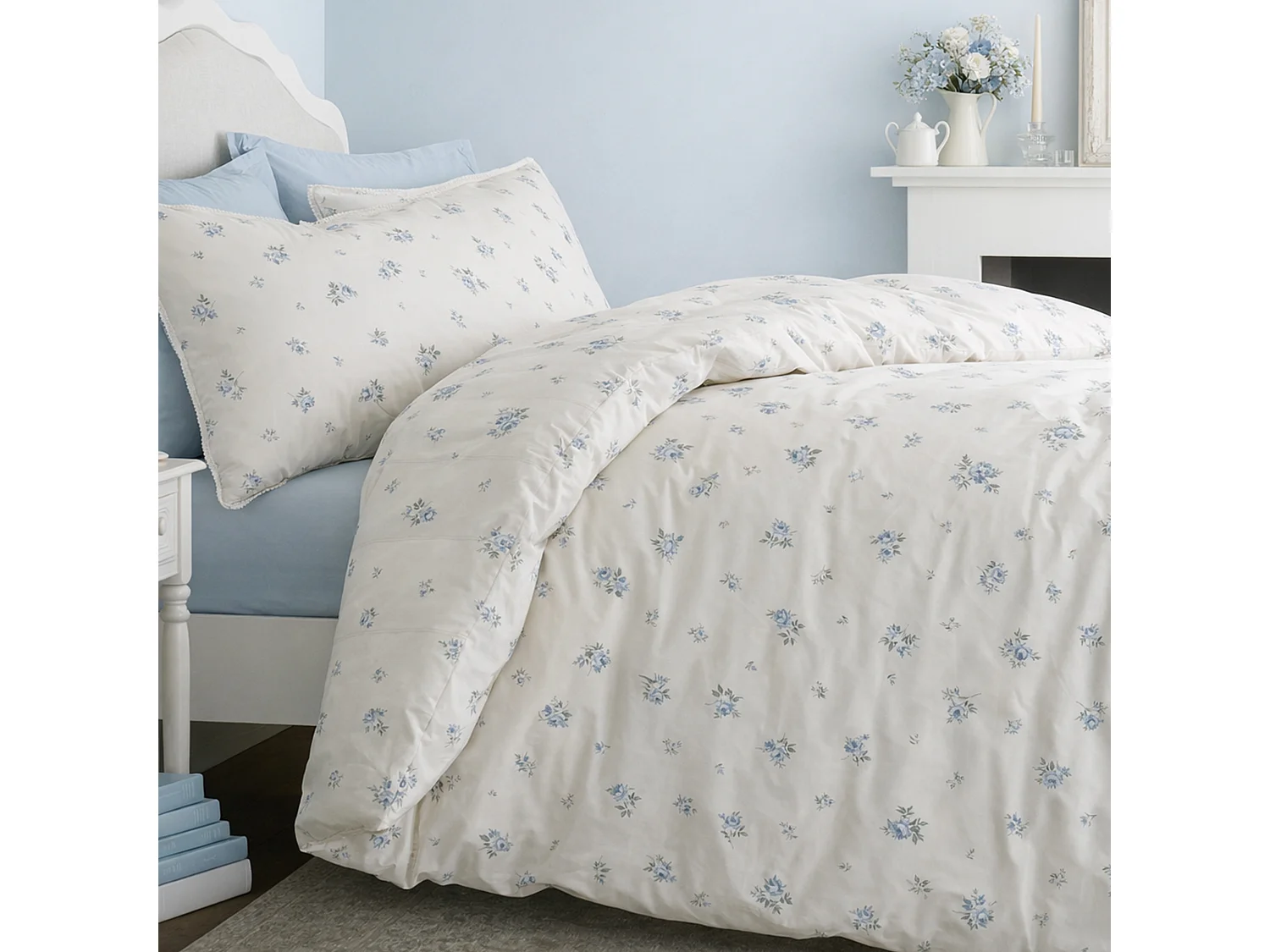 Bianca Fine Linens Vintage Rosebud Lace 200TC Cotton Double Duvet Cover Set with Pillowcases Blue