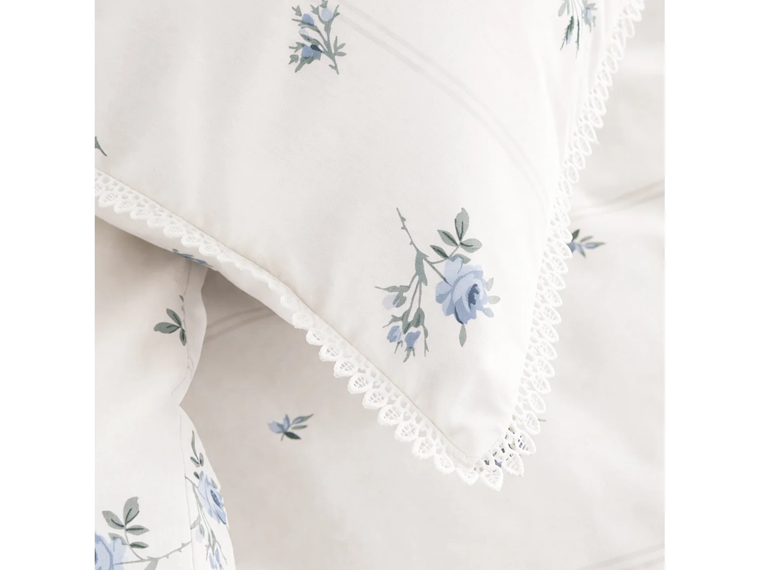 Bianca Fine Linens Vintage Rosebud Lace 200TC Cotton Double Duvet Cover Set with Pillowcases Blue