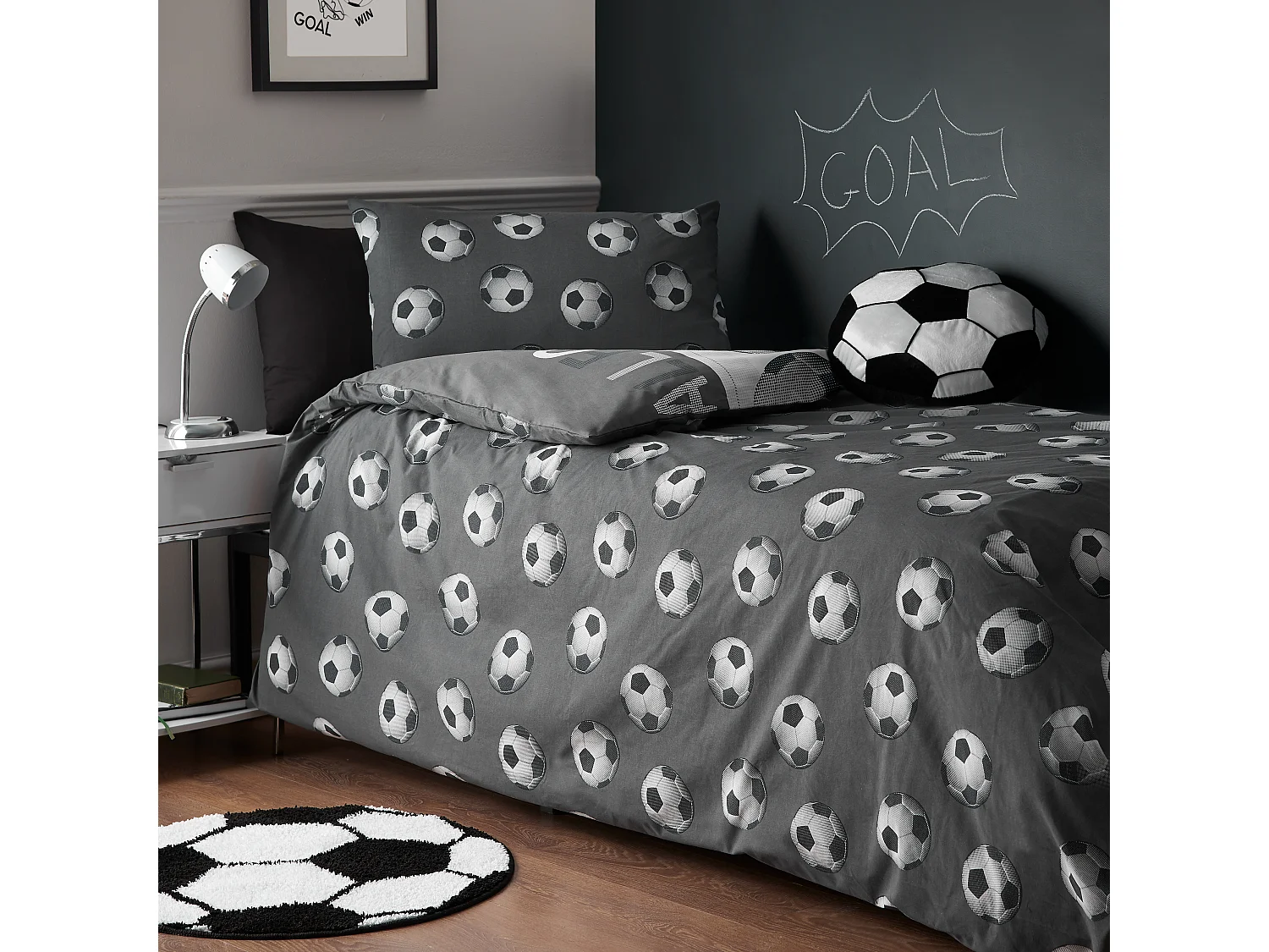Catherine Lansfield Football Reversible Double Duvet Cover Set with Pillowcases Grey