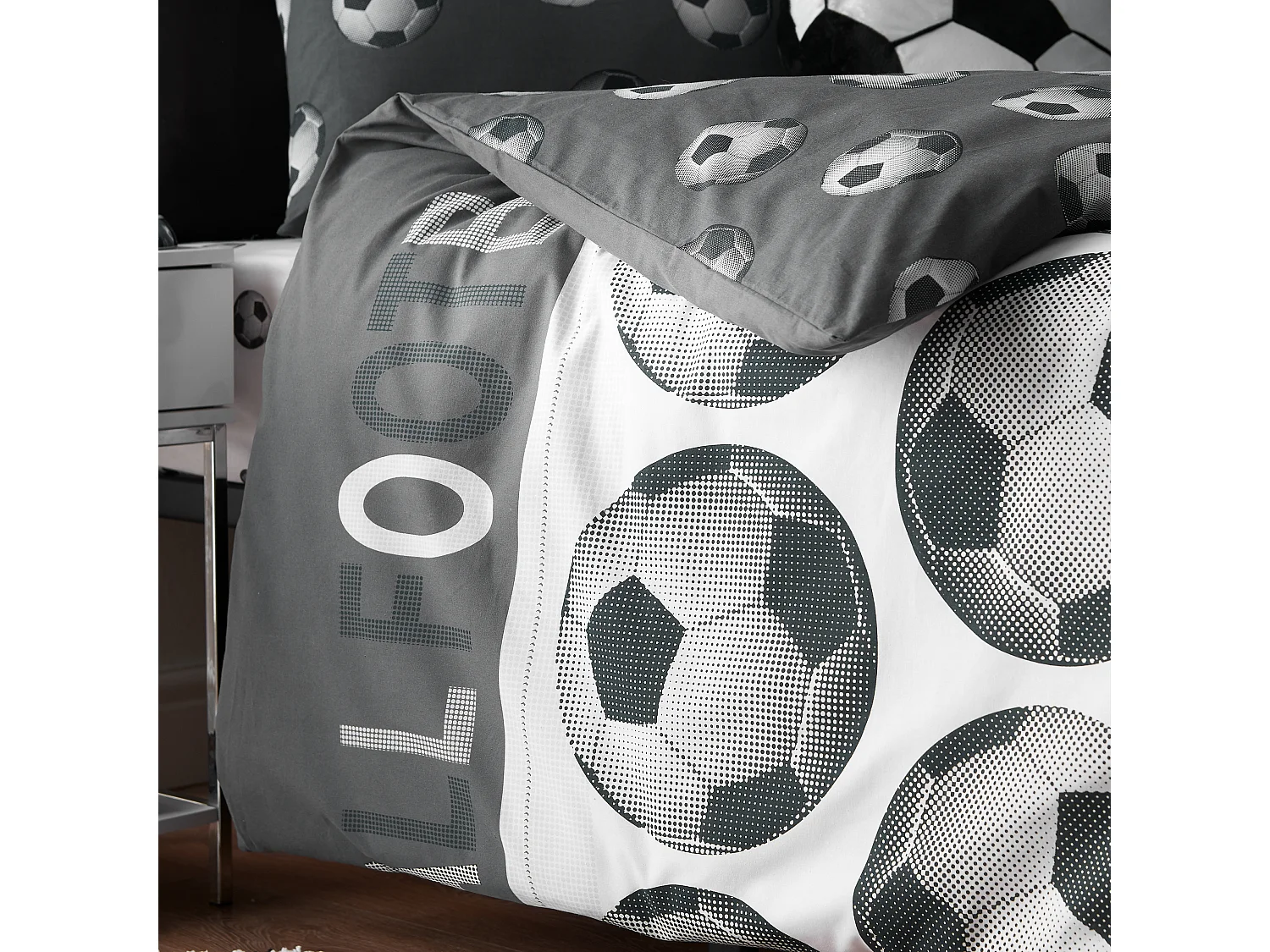 Catherine Lansfield Football Reversible Double Duvet Cover Set with Pillowcases Grey