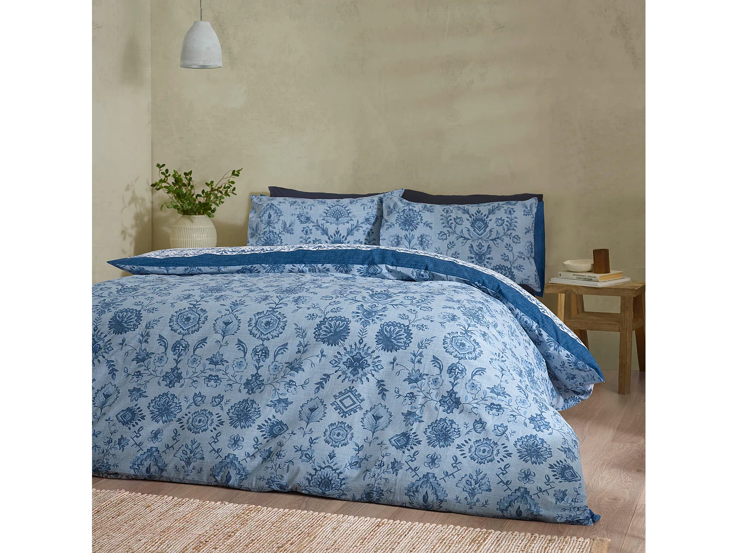 Catherine Lansfield Zoukara Floral Reversible Single Duvet Cover Set with Pillowcase Blue