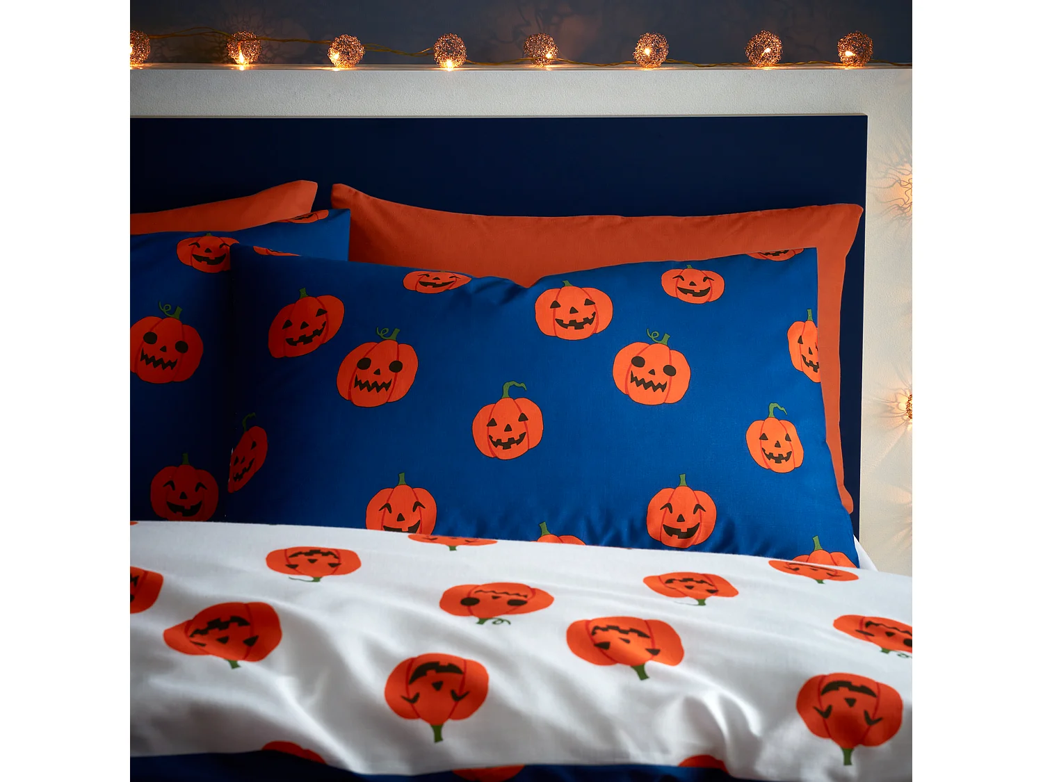 Catherine Lansfield Halloween Pumpkins Reversible Double Duvet Cover Set with Pillowcases Navy Blue