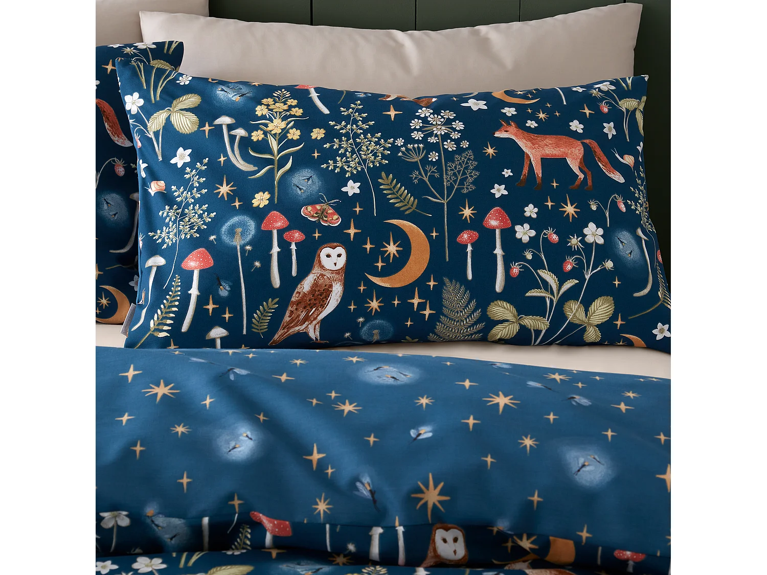 Catherine Lansfield Enchanted Twilight Animals Reversible King Duvet Cover Set with Pillowcases Navy Blue