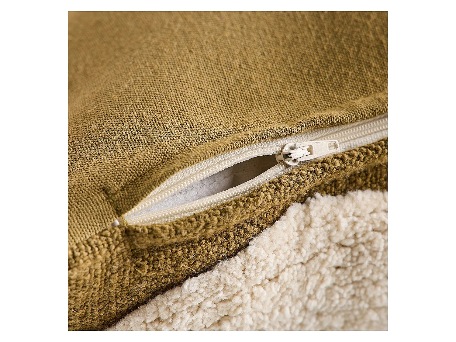 Habitat - Coussin tufté en coton - 45 x 45 cm - Bronze - Anouk