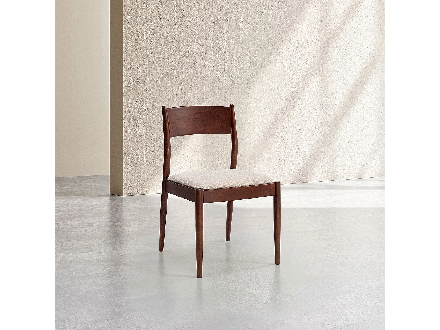 Habitat - Lot de 2 chaises en tissu texturé et noyer massif - Crème - Valoma