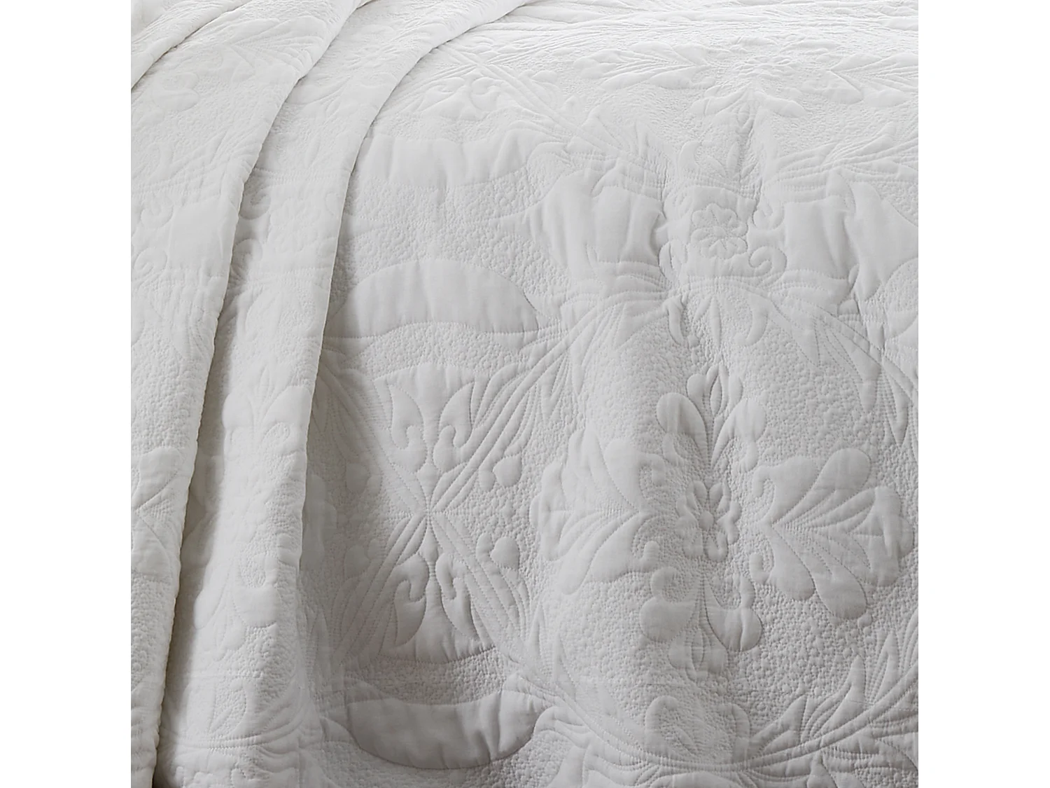 Bianca Fine Linens Marianne Matelasse 240x260cm Bedspread White