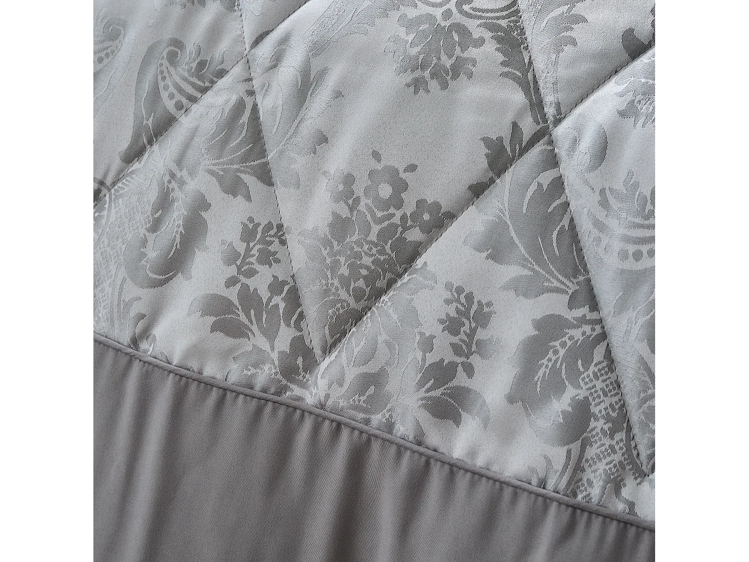 Catherine Lansfield Damask Jacquard 240x260cm Bedspread Silver Grey