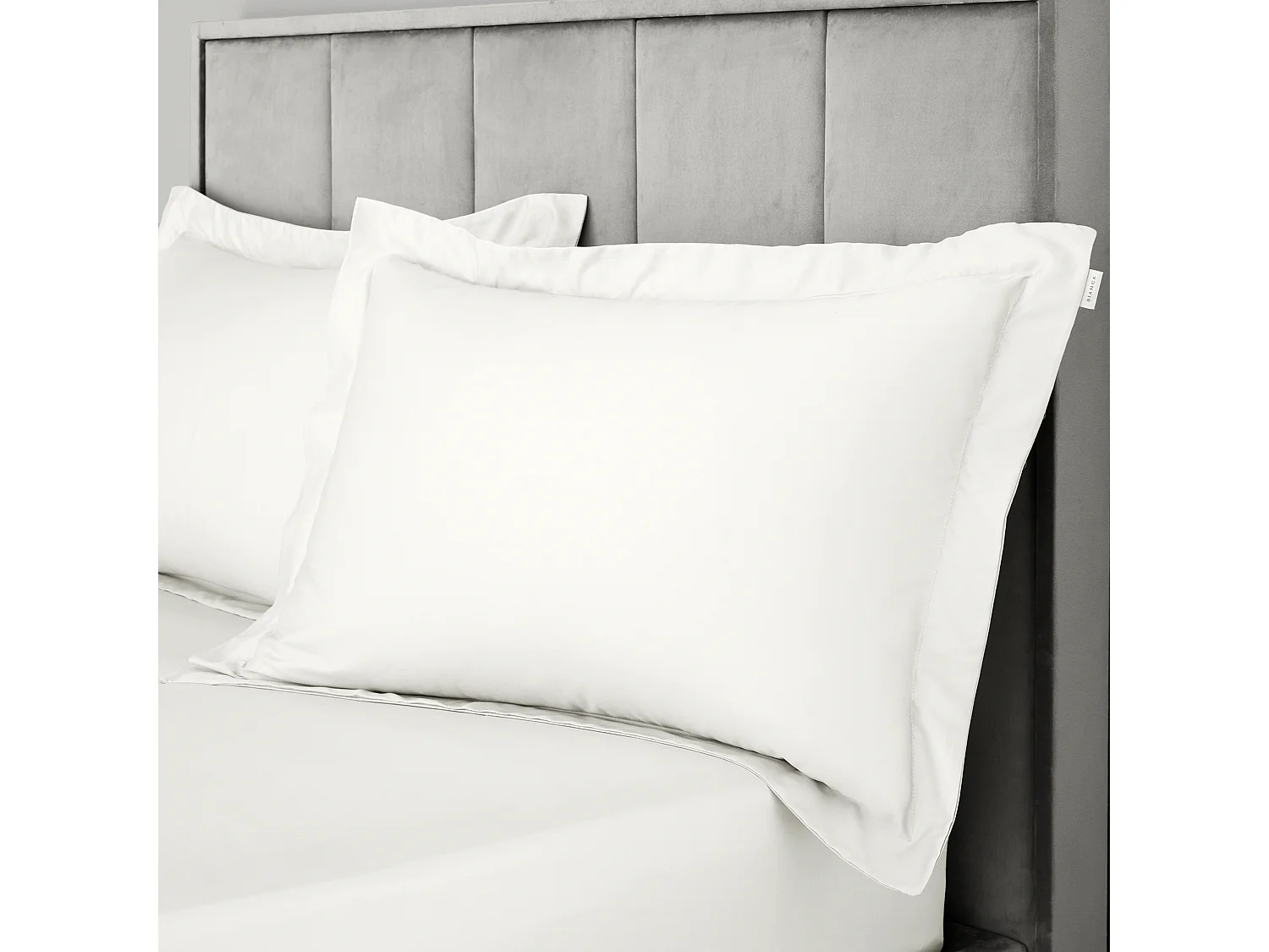 Bianca Fine Linens 400 Thread Count Cotton Sateen Oxford Pillowcase Pair Cream