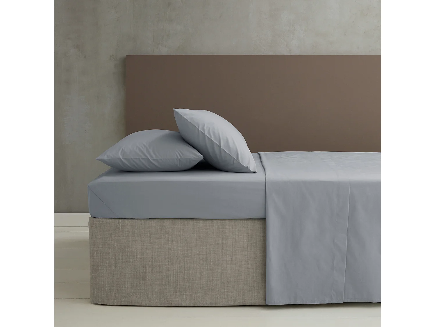 Catherine Lansfield Easy Iron Percale Combed Double Flat Sheet Grey