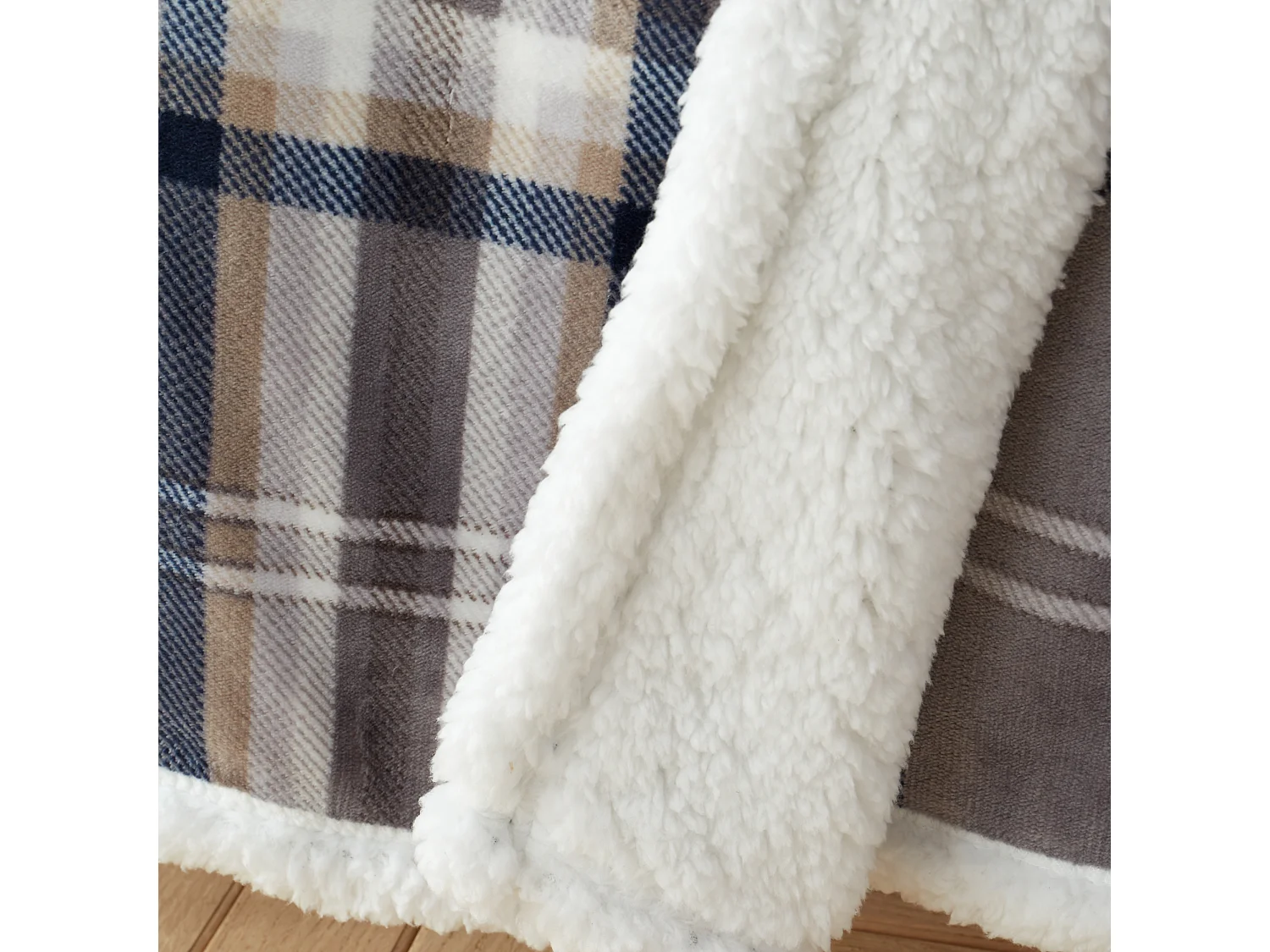 Catherine Lansfield Cosy Kelso Check 130x170cm Blanket Throw Charcoal Grey