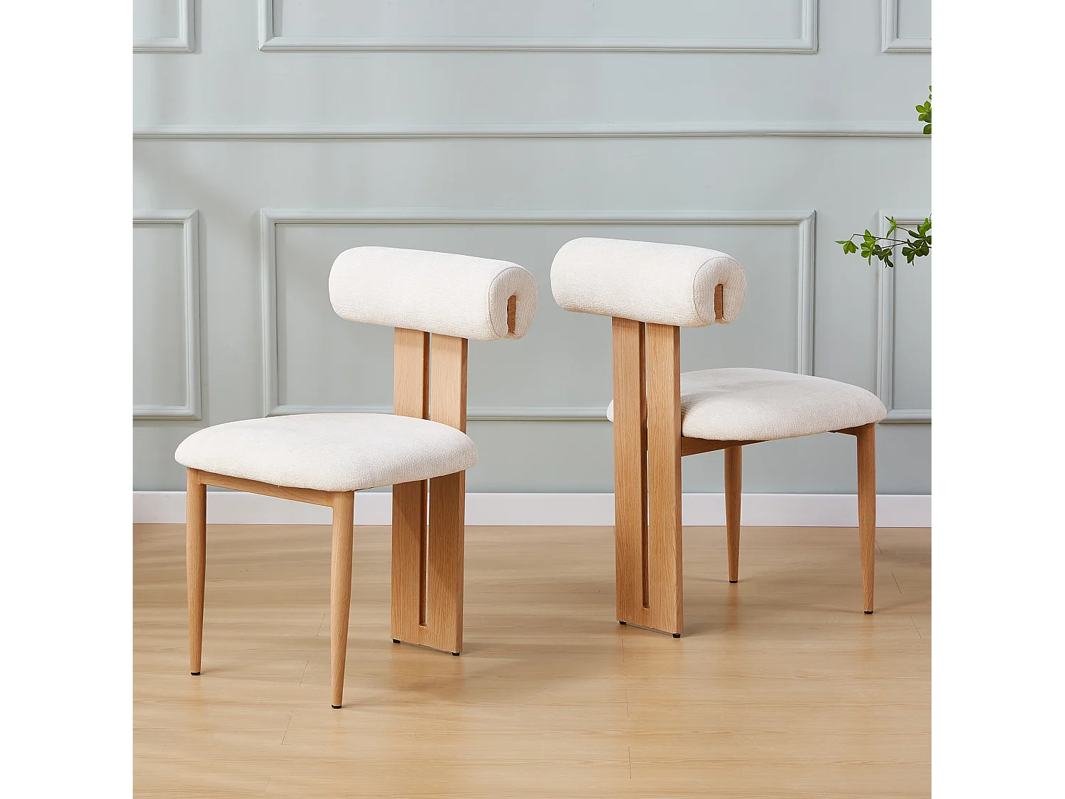 Set van 4 eetkamerstoelen - Stof beige - Poten in licht eikenhout-effect - MAYA