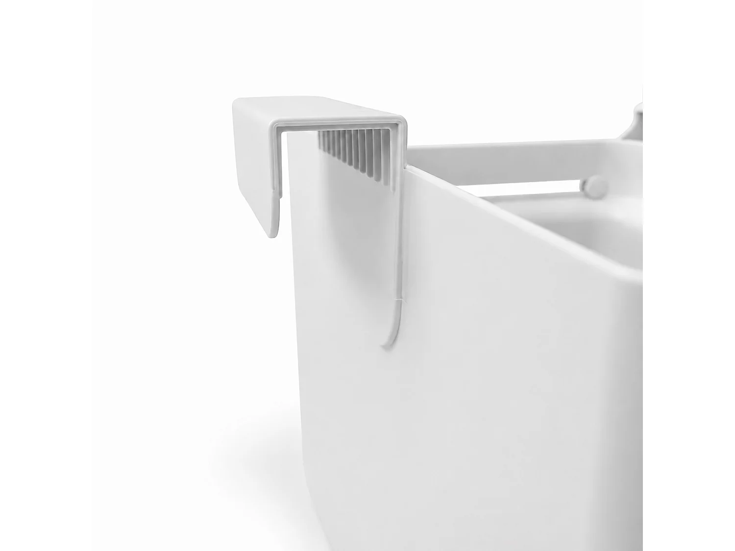 Poubelle de cuisine suspendue en plastique gris clair 21x17x14,5 cm