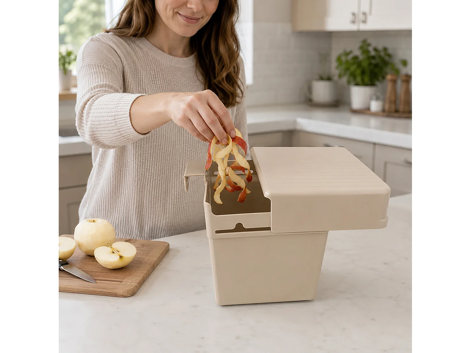 Poubelle de cuisine suspendue pour épluchures plastique beige 21x17x14,5 cm