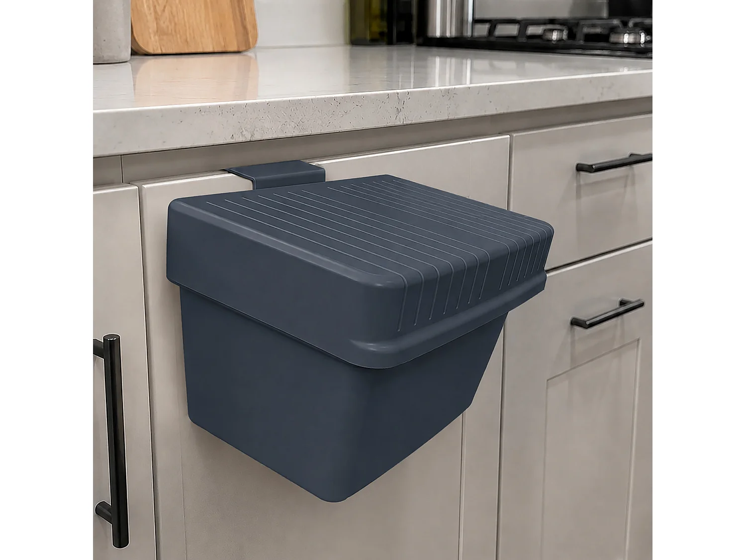 Poubelle de cuisine suspendue en plastique gris foncé 21x17x14,5 cm