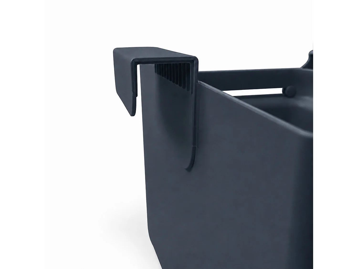 Poubelle de cuisine suspendue en plastique gris foncé 21x17x14,5 cm