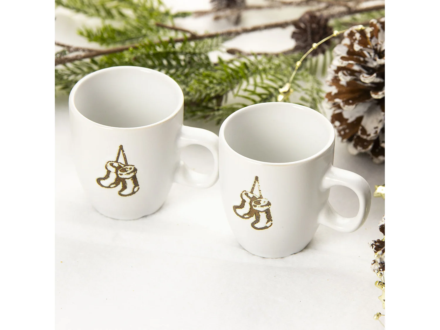 Set 2 tazze natalizie con calze in ceramica bianca 150 ml 7x9,5x7,5 cm