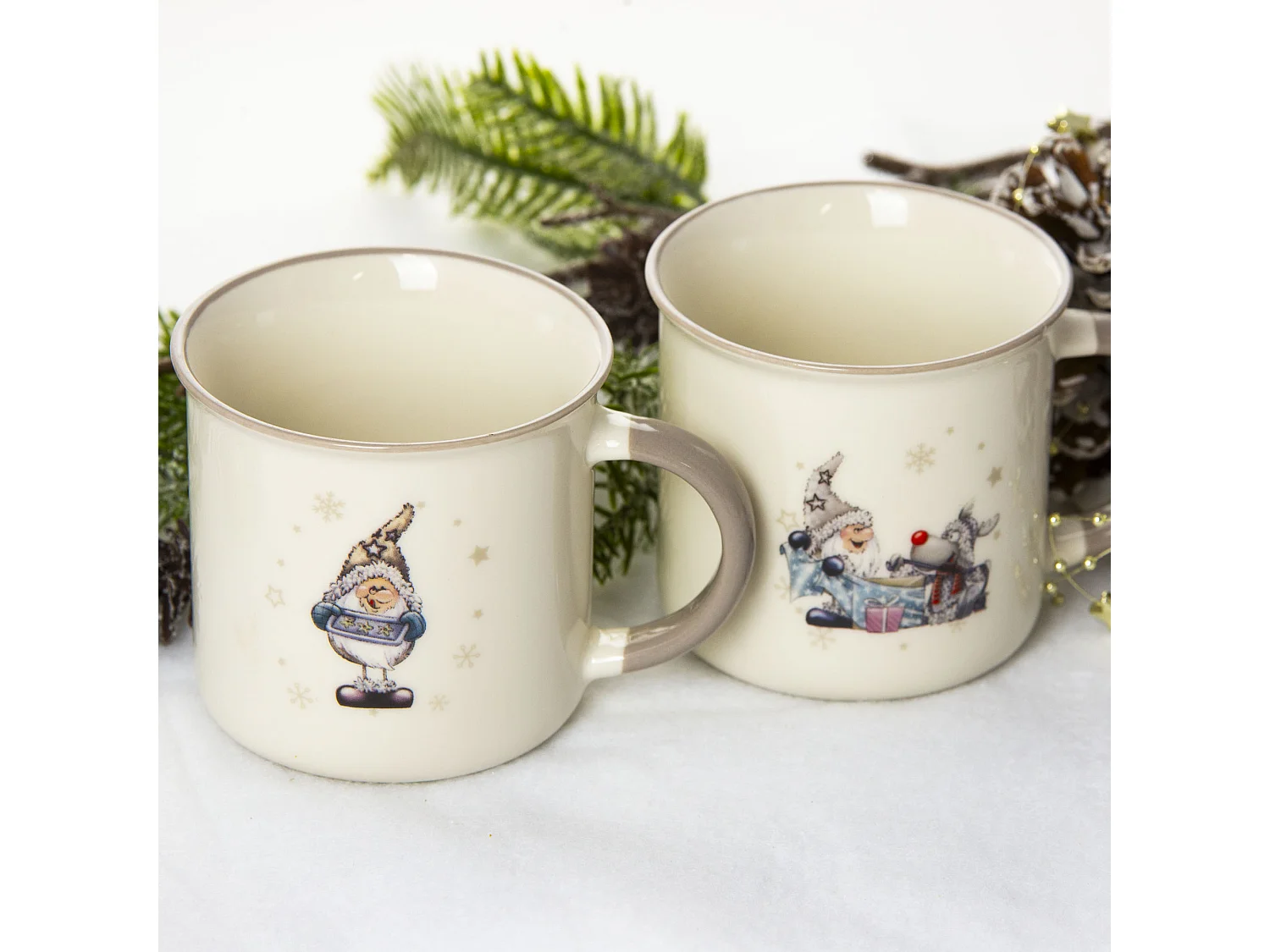 Set di tazze natalizie con Babbo Natale in porcellana bianco 2 pz 320 ml