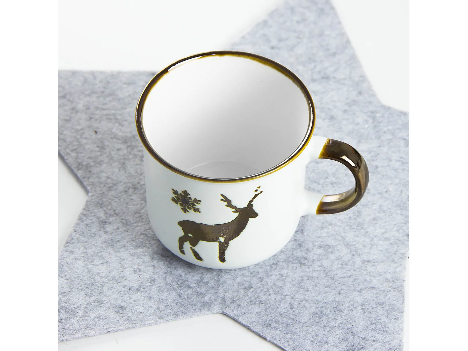 Tazza natalizia in porcellana renna bianco-oro 400 ml 9,5x9 cm