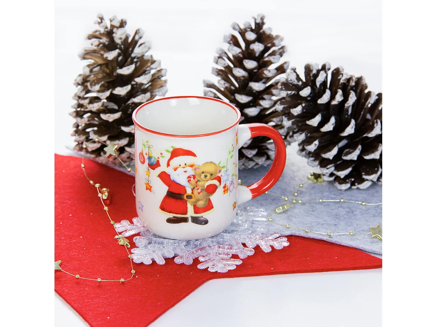 Set 4 tazze natalizie in ceramica bianca e rossa 200 ml 7,5x8,1 cm