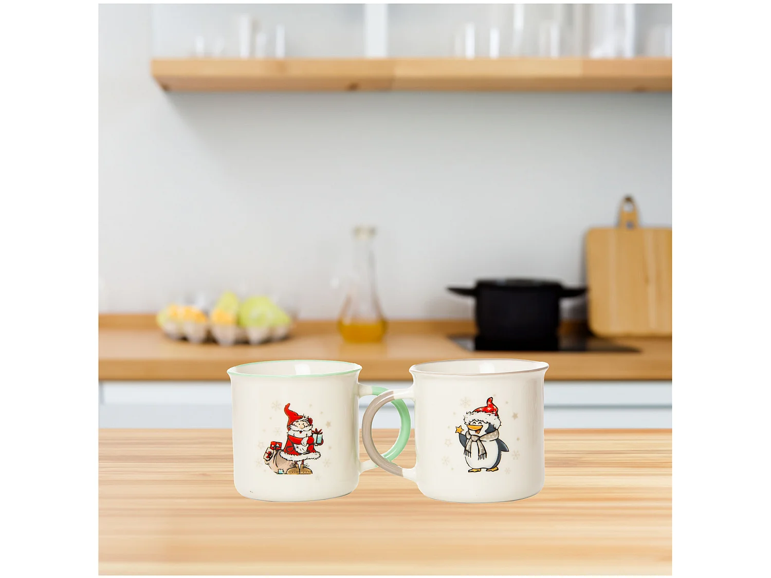 Set 2 tazze natalizie con Babbo Natale e pinguino in porcellana bianca 320 ml