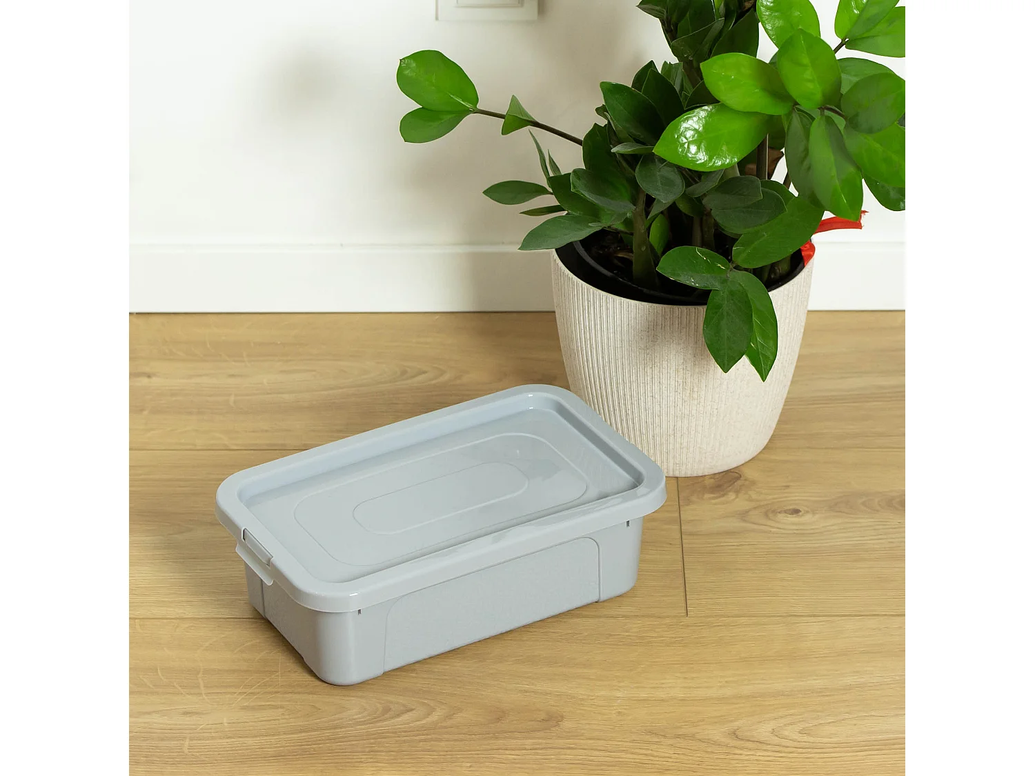 Boîte de rangement en plastique avec couvercle MultiBox, 4,5 L, grise, 33x20x10 cm