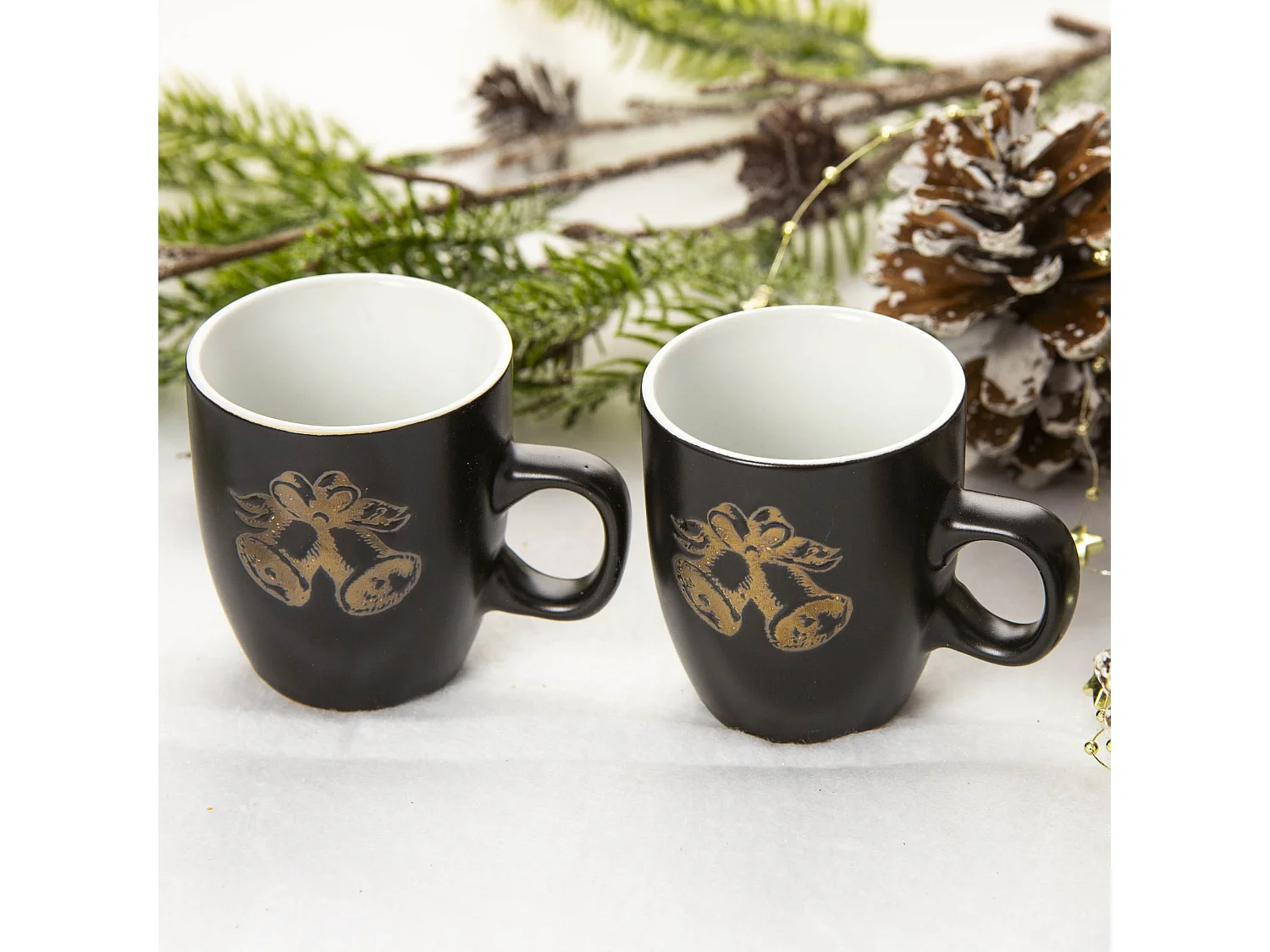 Tazza natalizia con campanelli in gres nero 2 pz 150 ml 7x9,5x7,5 cm