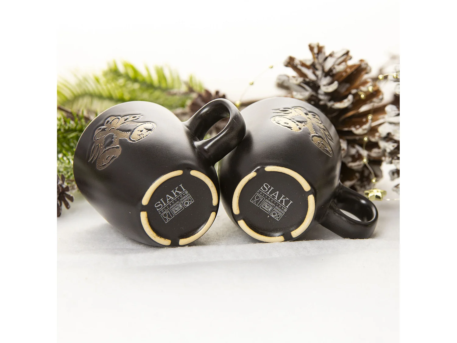 Tazza natalizia con campanelli in gres nero 2 pz 150 ml 7x9,5x7,5 cm