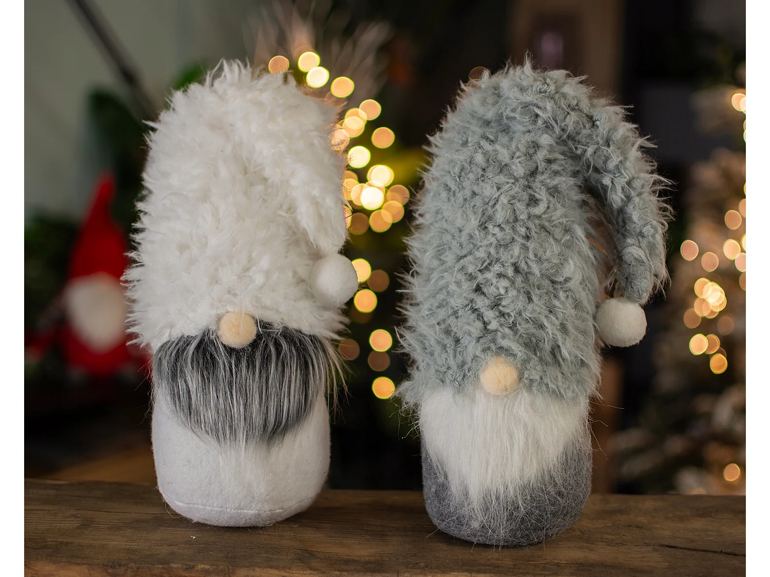 Kerstkabouter decoratief textiel rood 27x10 cm