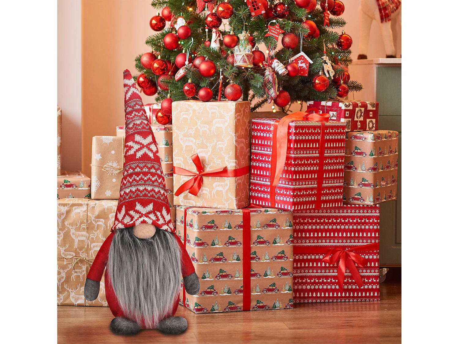 Kerstkabouter decoratief textiel rood 35x15 cm