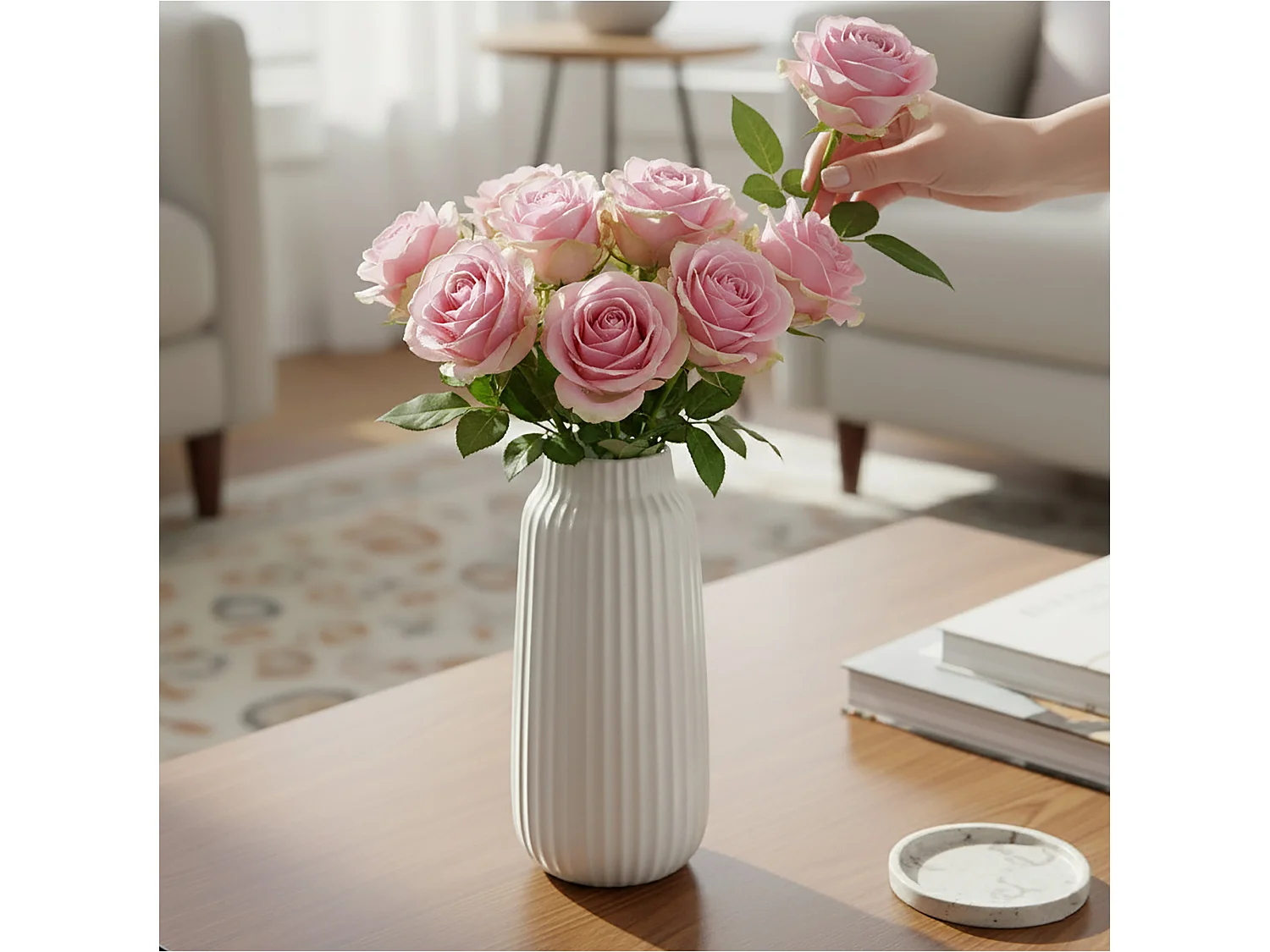 Vaso decorativo in ceramica con rilievi bianco 29x13 cm