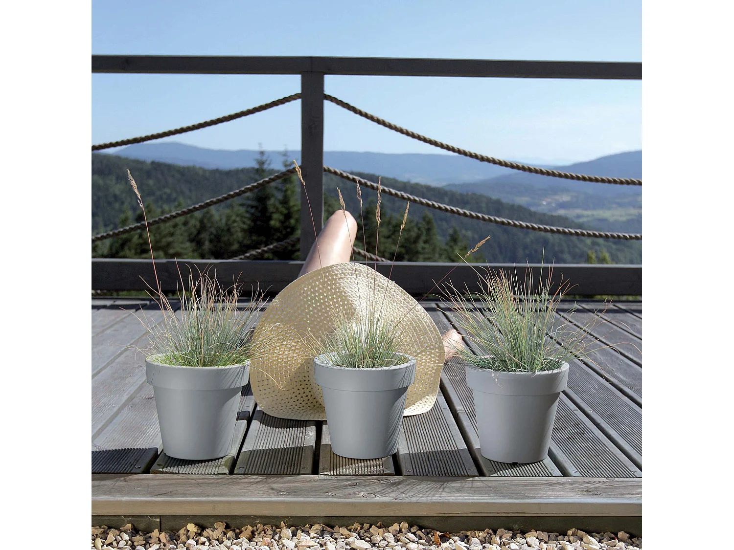 Pot de fleurs décoratif rond de jardin en plastique mat gris pierre 39 cm