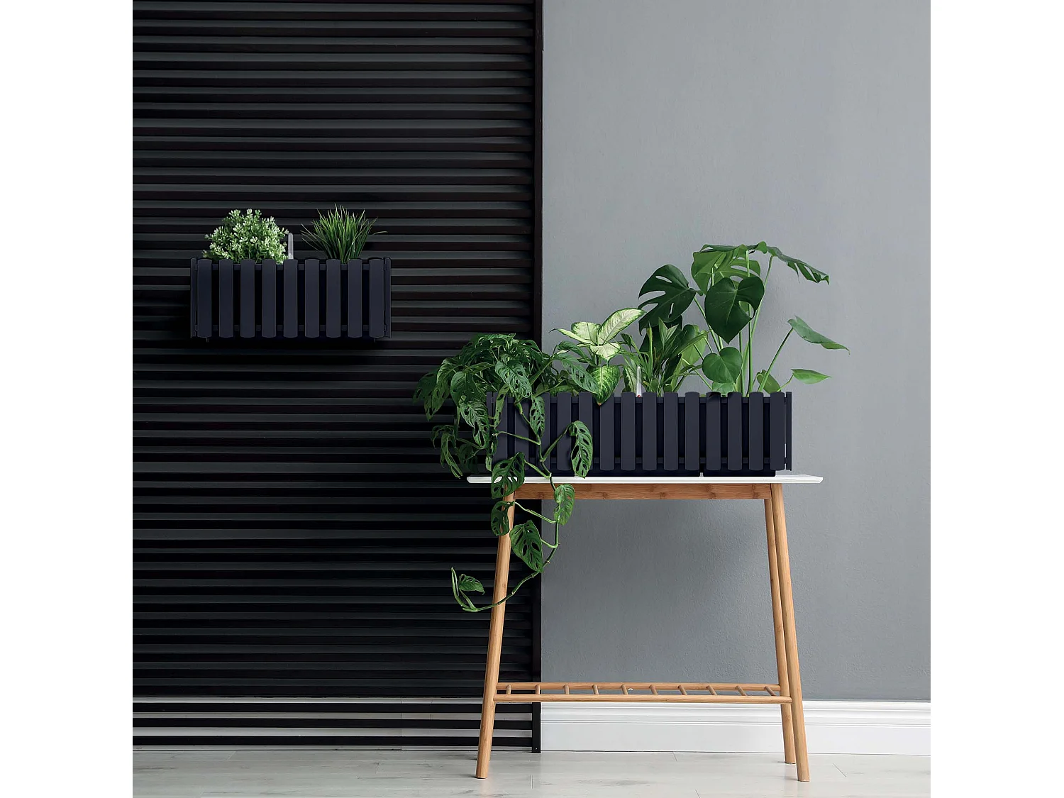 Jardinière de balcon imitation bois en plastique anthracite 58x18x16,2 cm