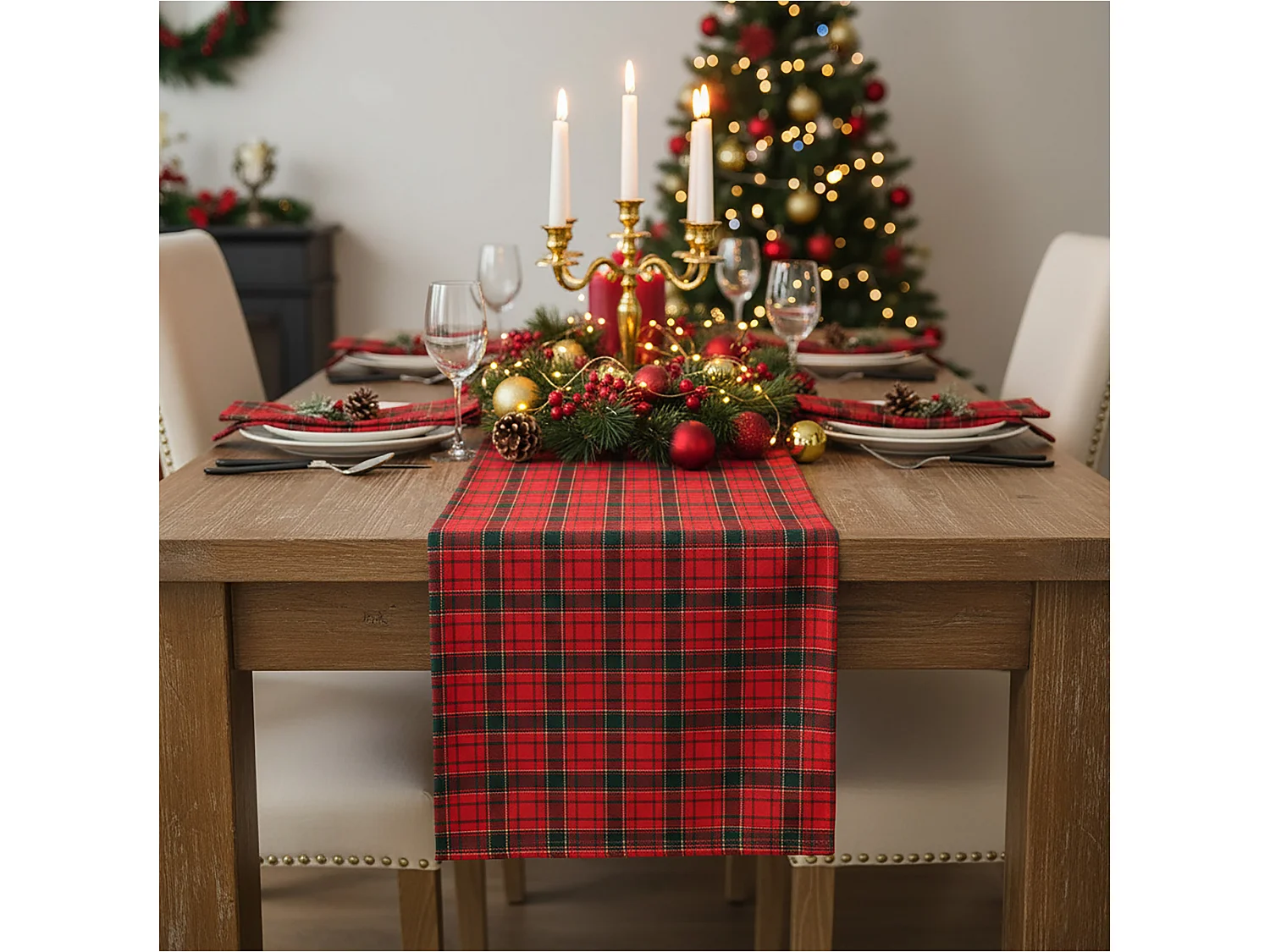 Runner da tavola natalizio in poliestere con lurex a quadri rosso 270x28 cm