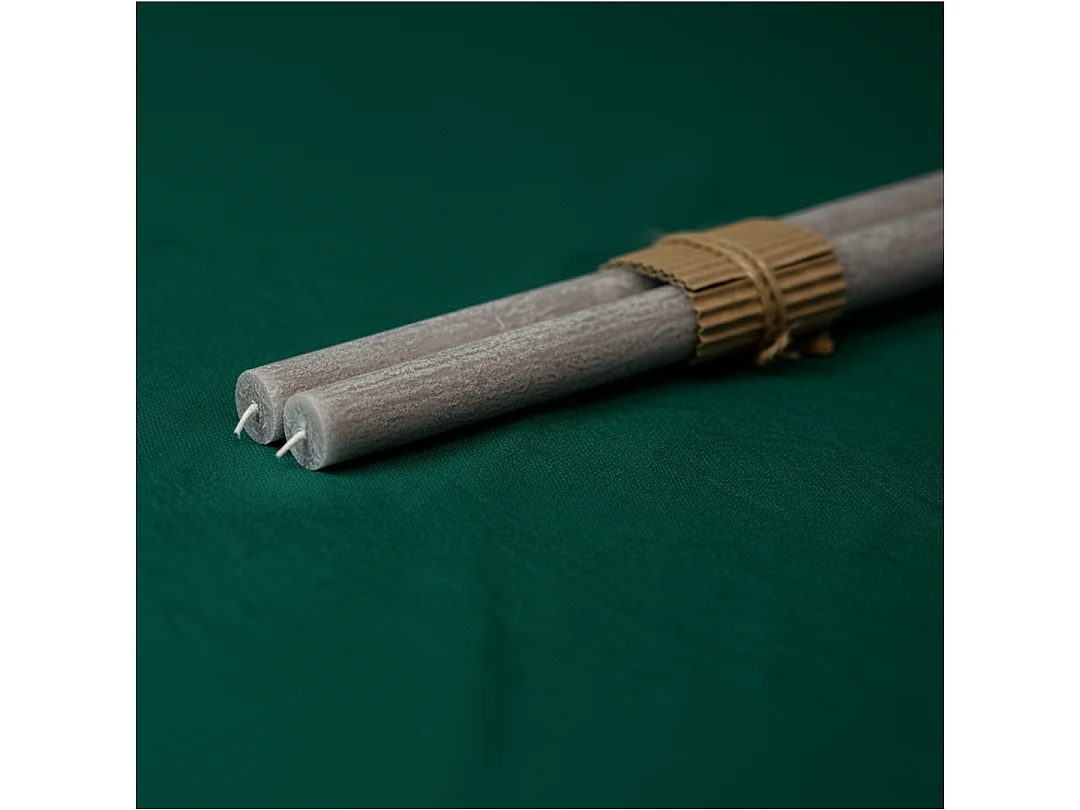 Bougies traditionnelles droites de Noël décoratives cire grise 25,3 cm 2 szt.