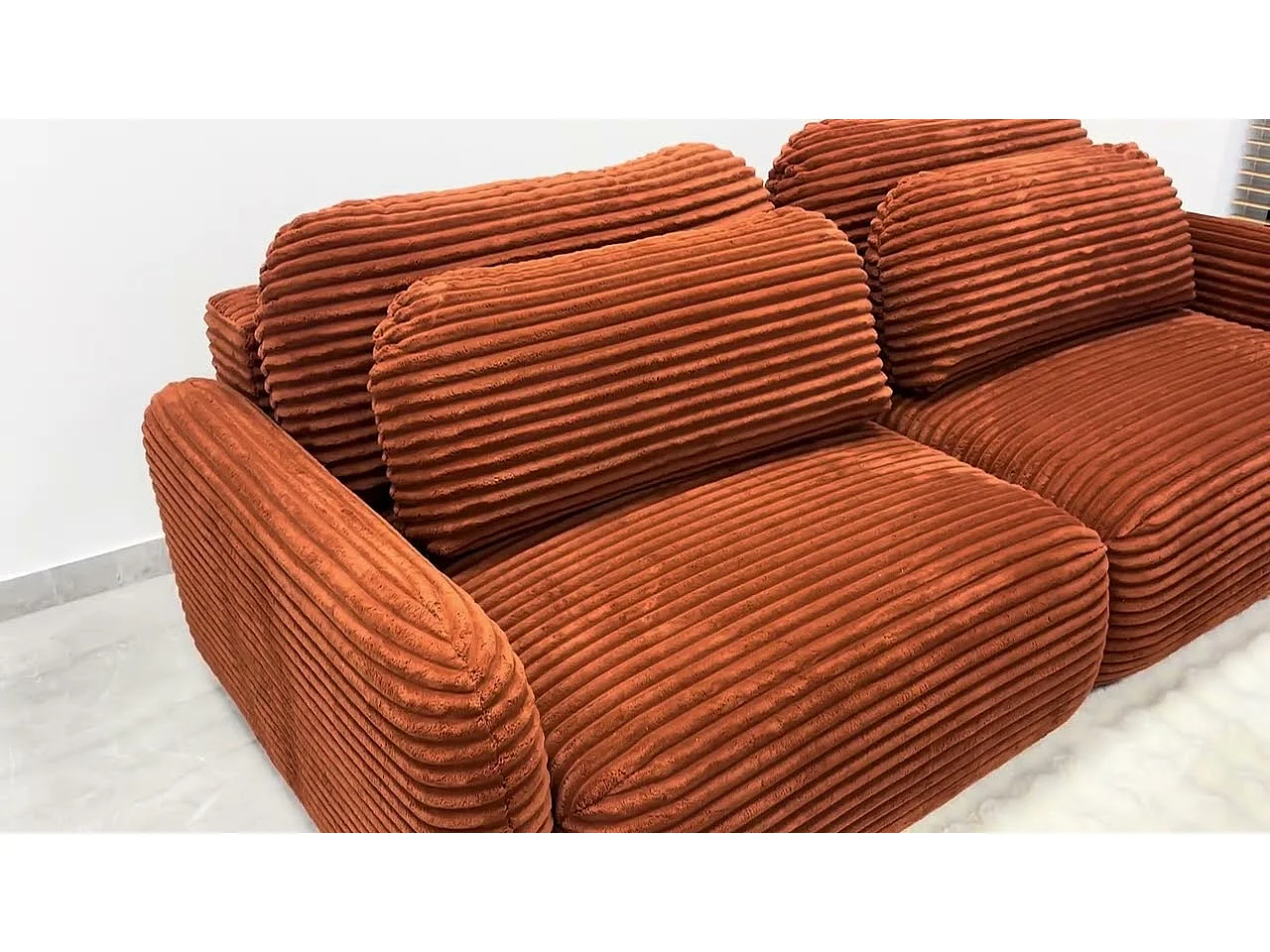 Canapé convertible 4 places côtelé grosses côtes gris SOFA ZURI assise douce et enveloppante