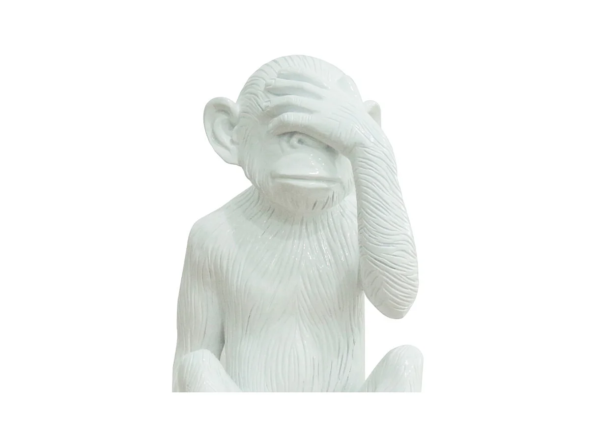 Statue singe blanc laqué avec main sur les yeux H39 cm - RAFIKI