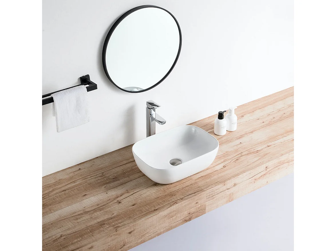 Aufsatzwaschbecken aus glasierter Keramik CUARTO 455x325 cm