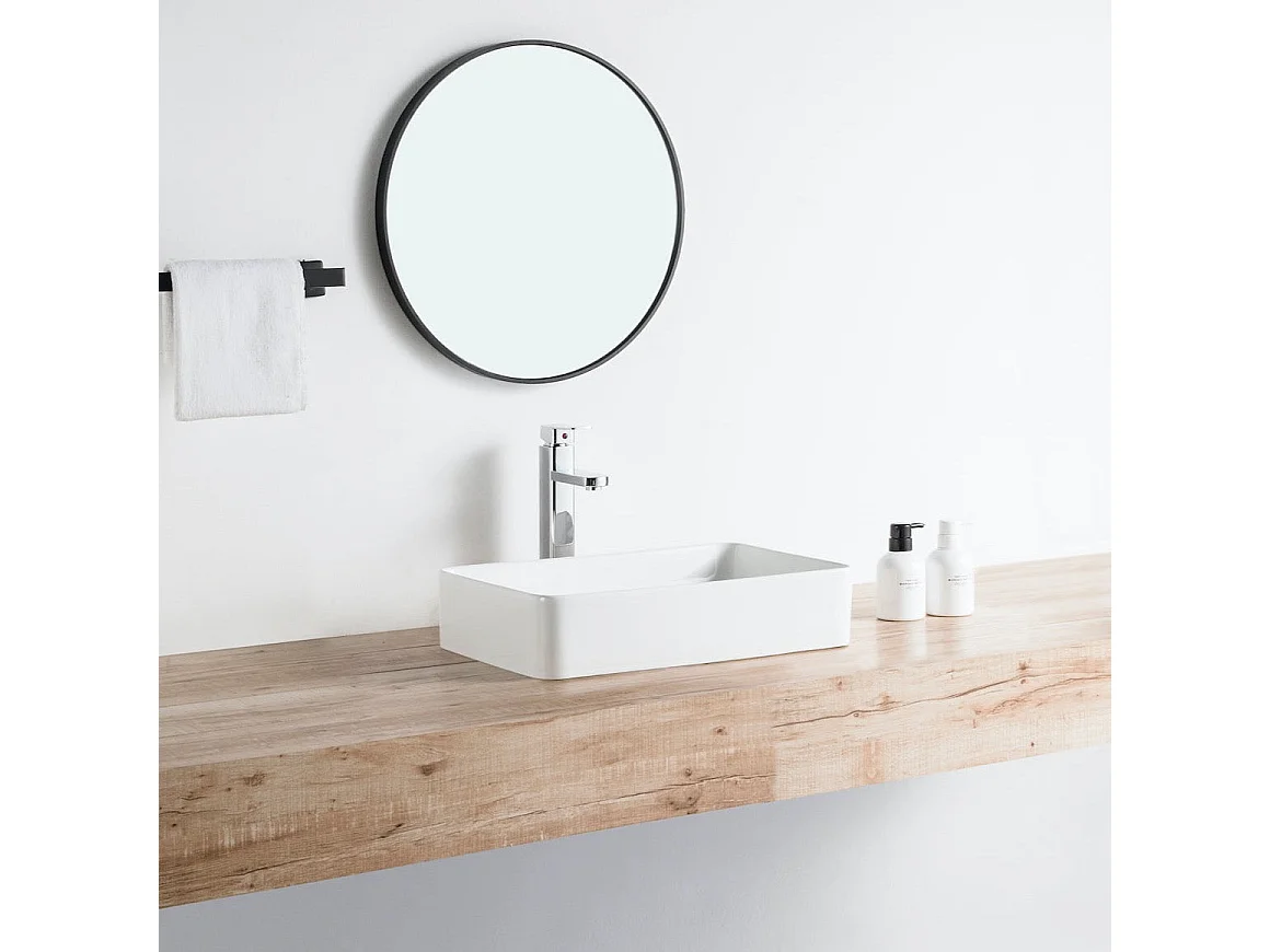 Lavabo blanco brillante sobre encimera cerámico RISTA 50 x 34 cm