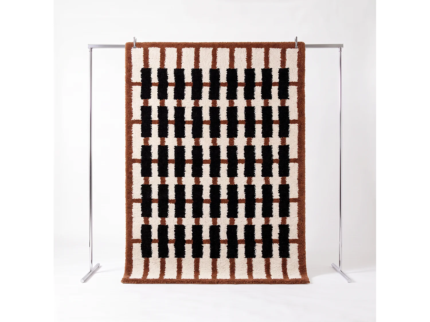 Tappeto da interno motivo geometrico crema, terracotta e nero, Juno, 170x120x3 cm