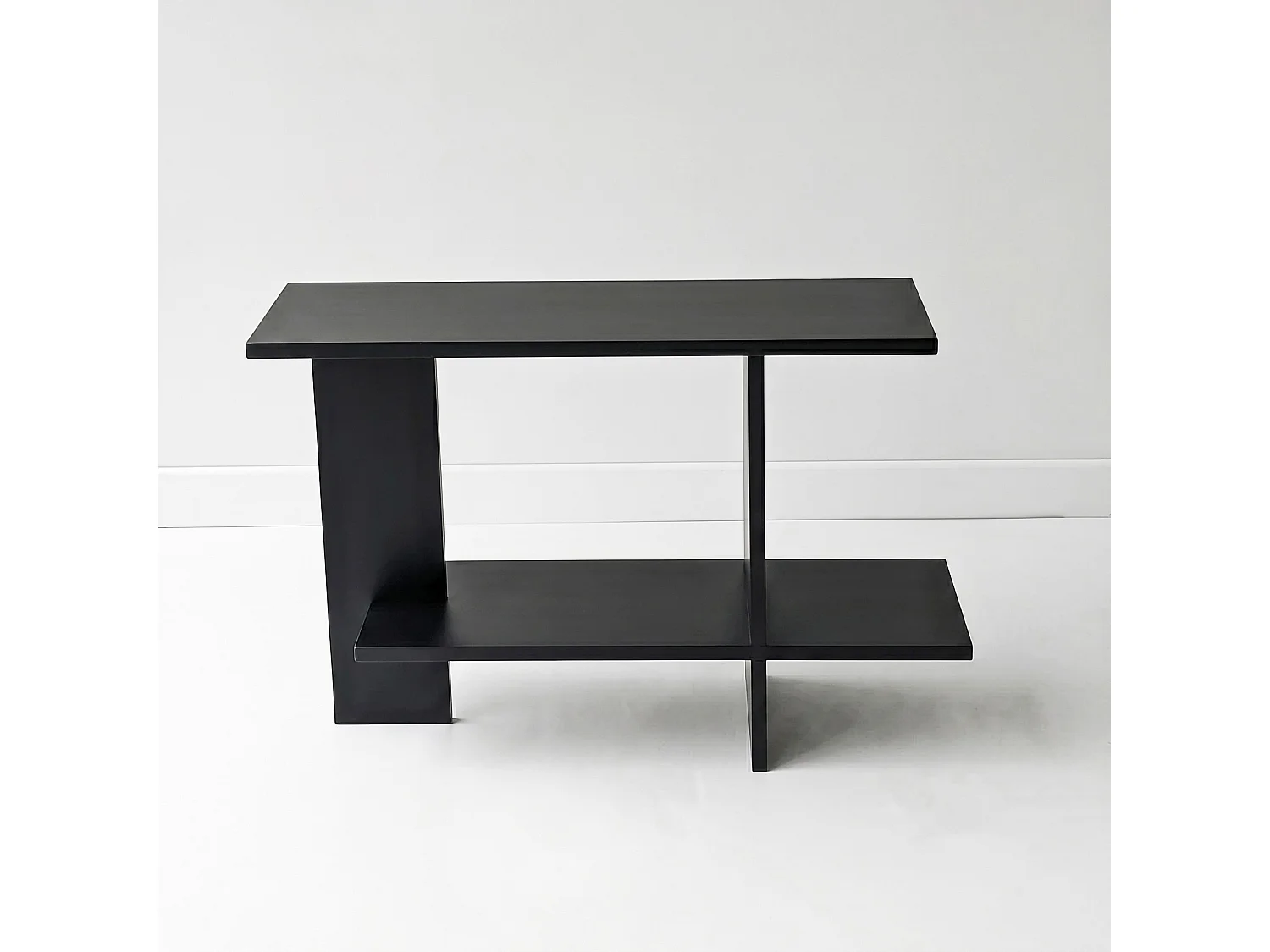 "Essenziale" Safir Ek Sidobord - 80 x 55 x 30 cm - Modern stil